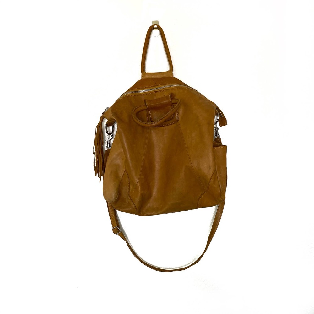 Hobo The original warm brown leather purse